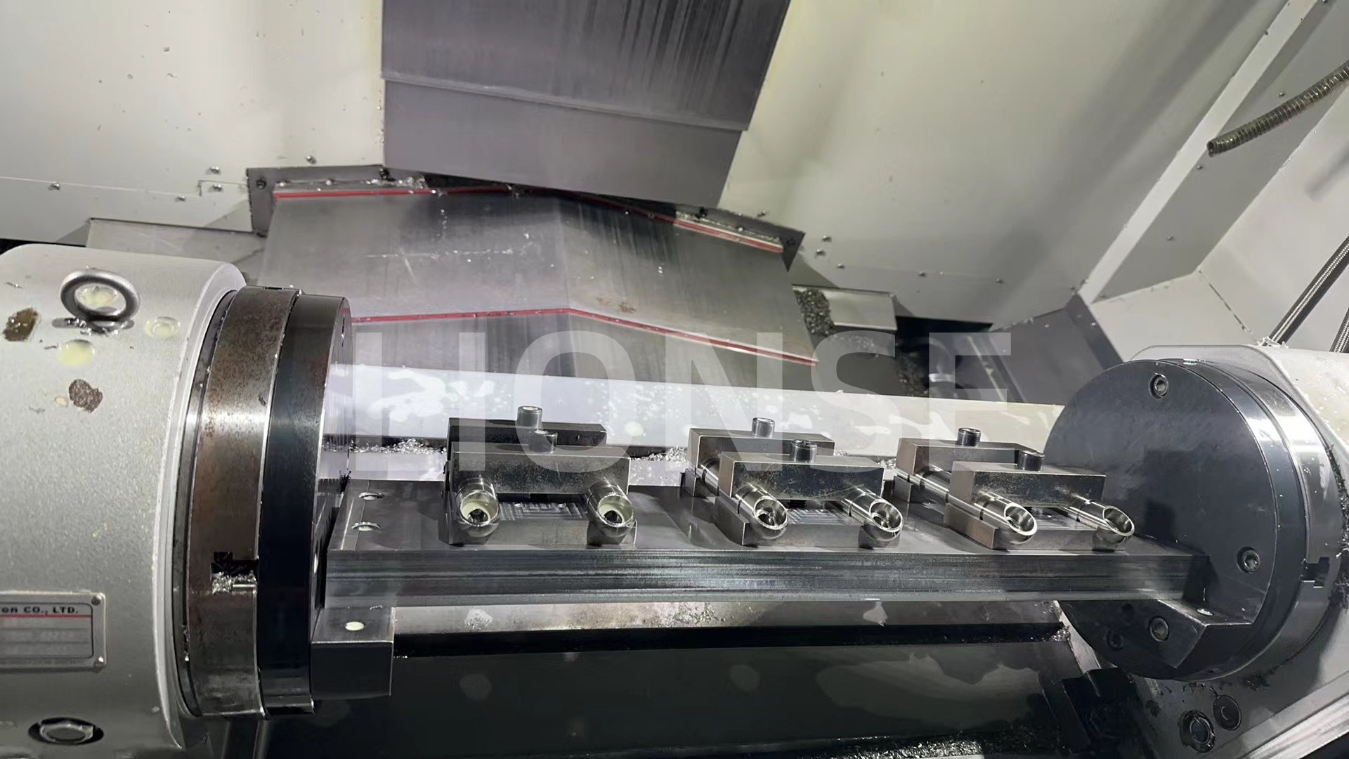 Kokiai konkrečiai jūrų įrangai gali būti naudojamas GR5 titano lydinys?